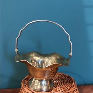 Vintage Brass Interpur Elegant Basket Movay Handle